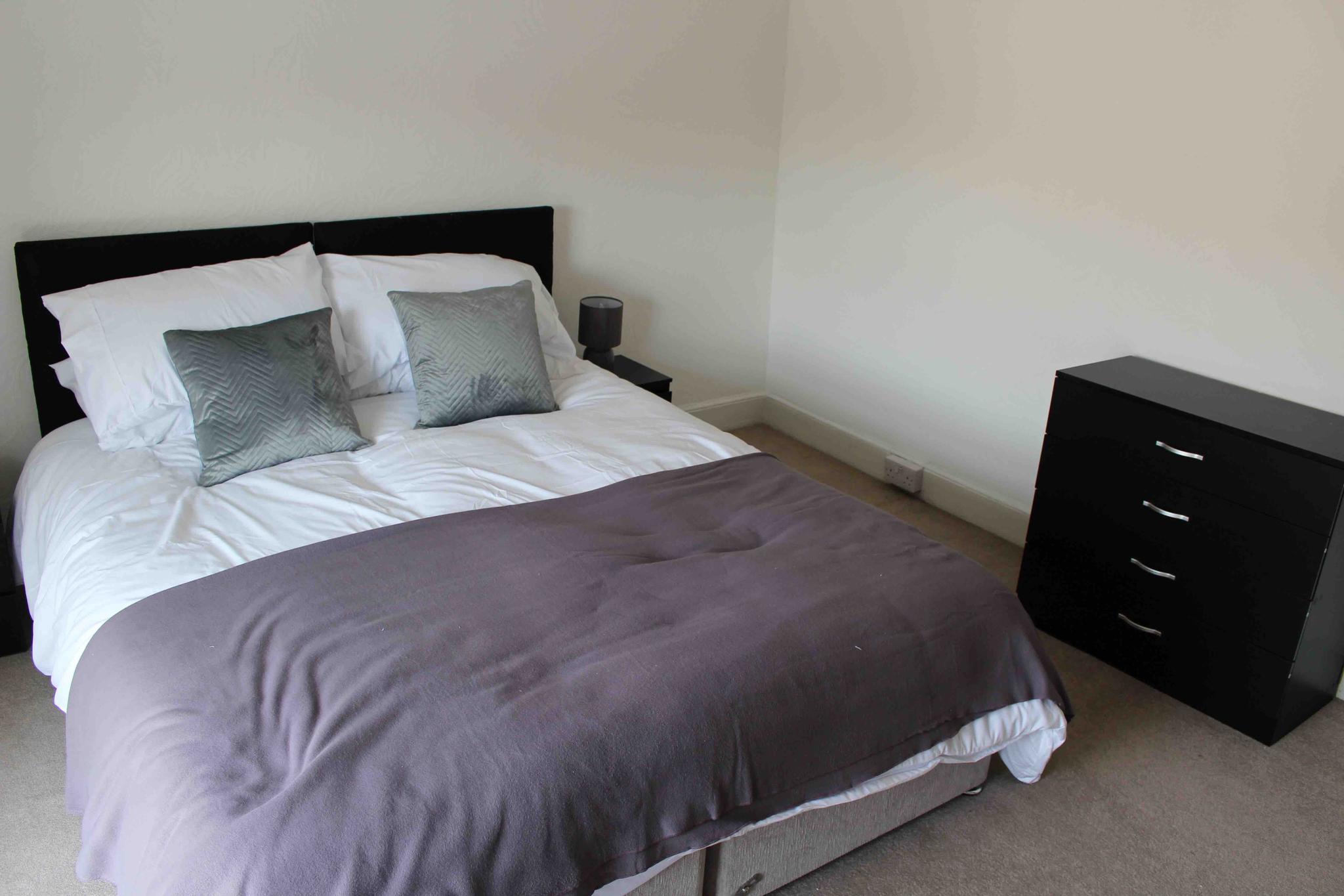 Banks Central Apartment6