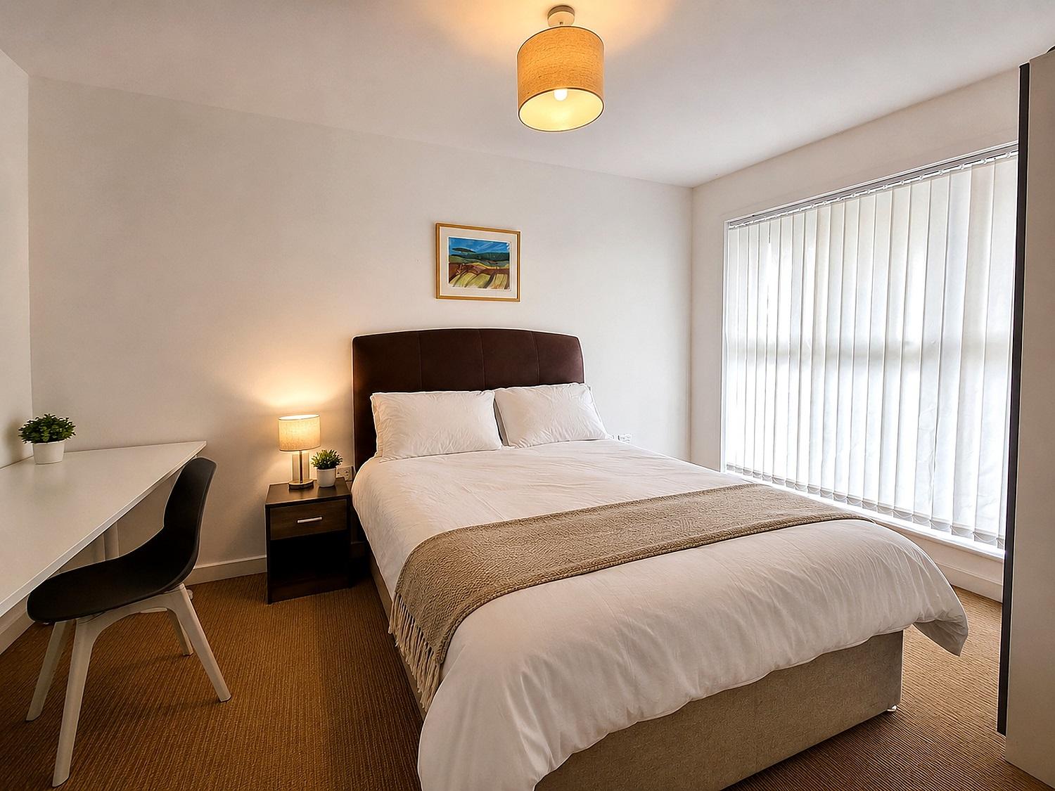 2 Bed Webster Road Park Apart with Free Parking